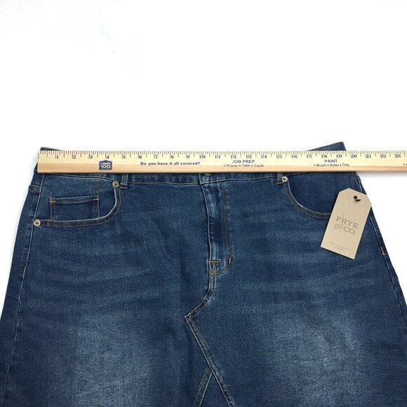 NEW Frye and Co. Women's Mini Denim Jean Skirt Frayed Hem size 18W - Picture 4 of 8